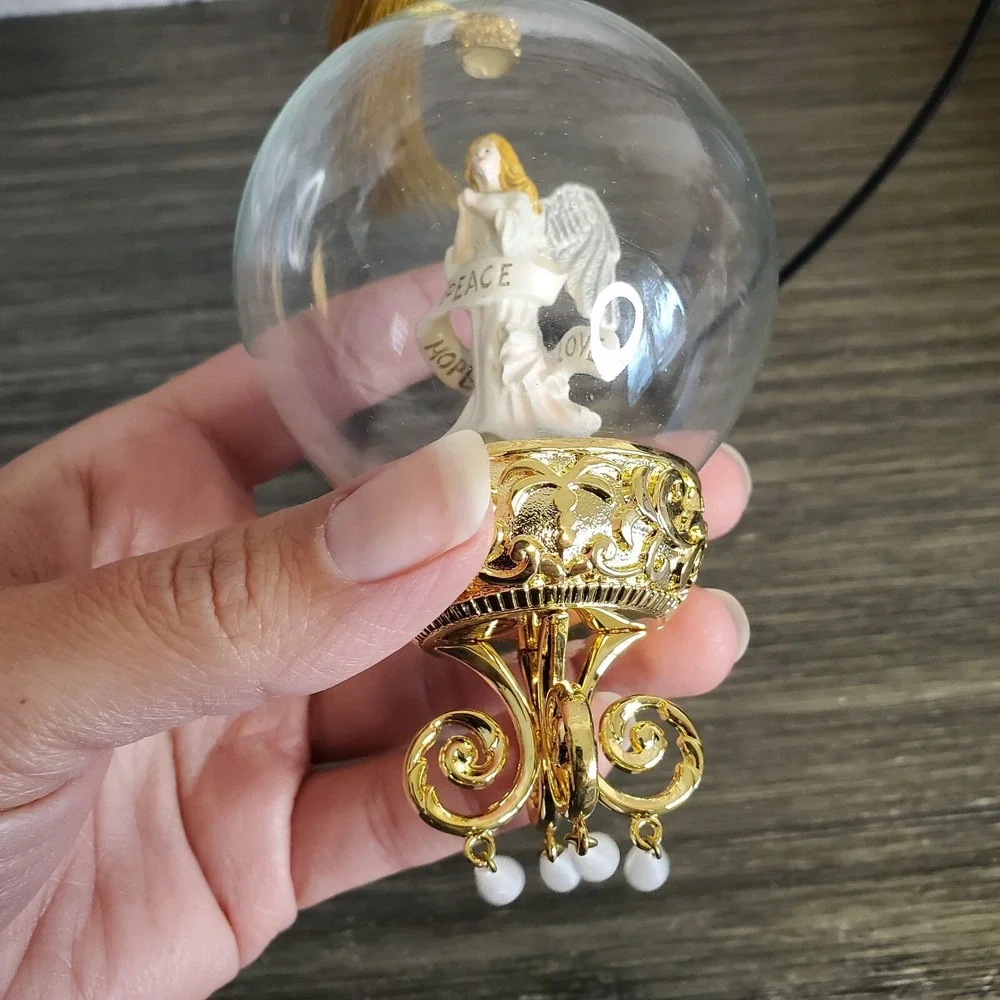 Lenox Embellished Angel Goldplated Diorama Globe Christmas‎ Ornament 6